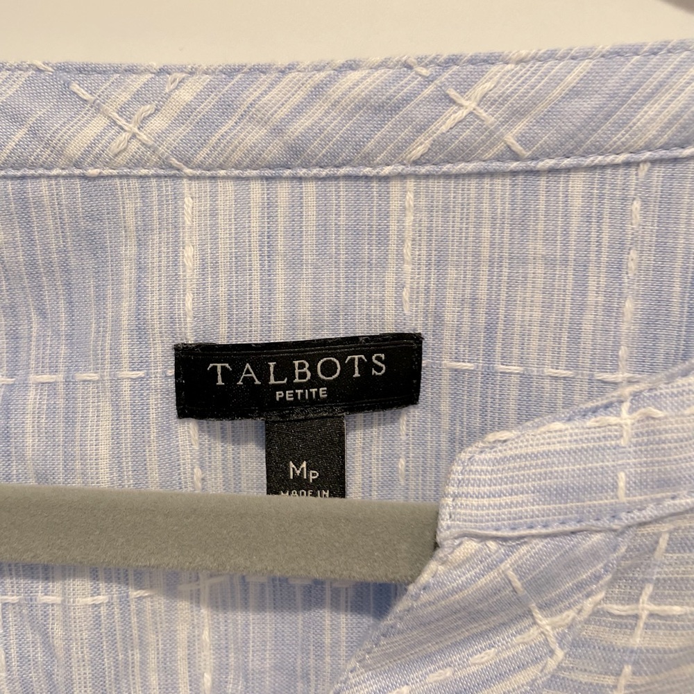 Talbots blouse - Picture 2 of 4